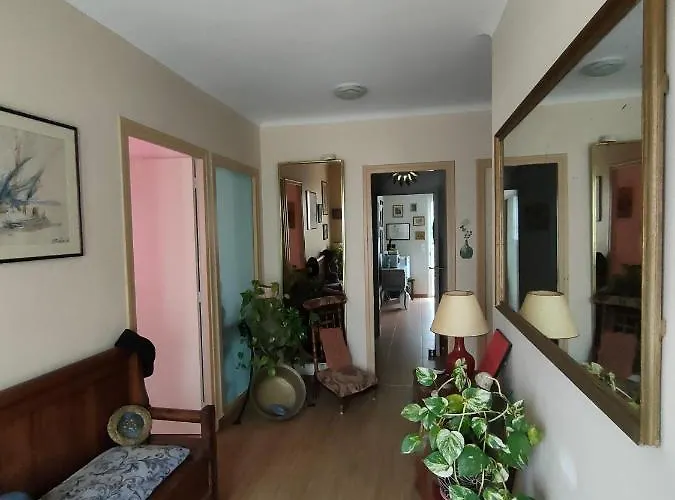 招待所 Chez Regine