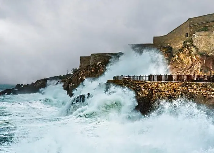 招待所 Chez Regine 3*