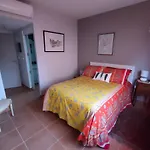 Гостьовий будинок Chez Regine 3*