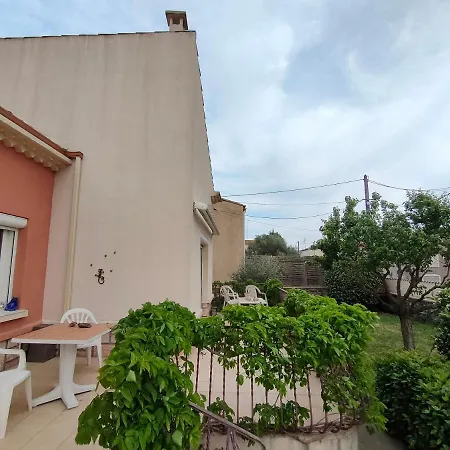 Гостьовий будинок Chez Regine 3*