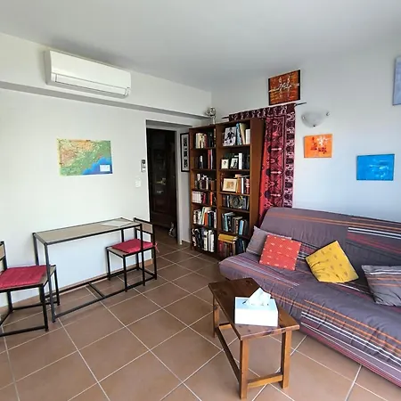 Chez Regine 3*